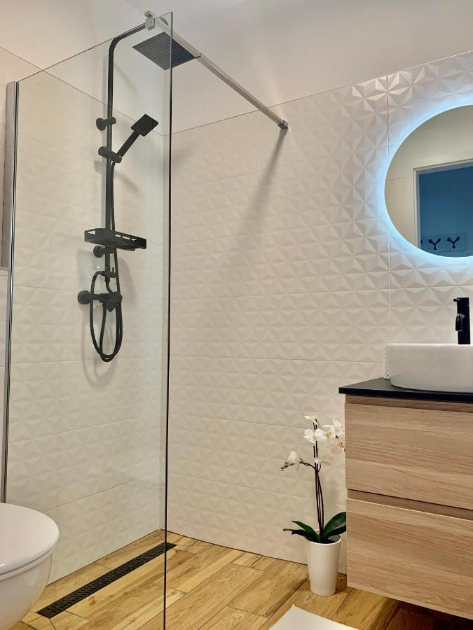Madagascar Apartman Keszthely Extérieur photo